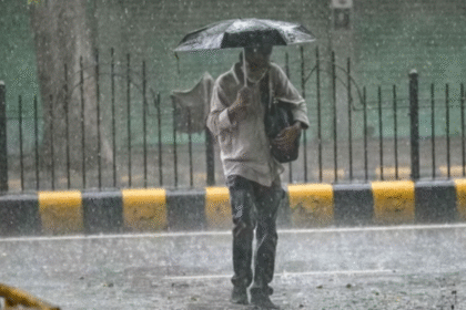 Heavy Rain Batters Delhi, Triggers Waterlogging in Key Areas; IMD Issues Fresh Rain Alert